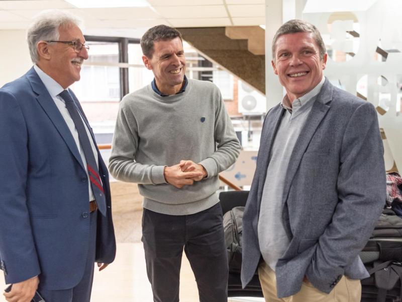 Comenzó un nuevo grupo de bachillerato para futbolistas profesionales