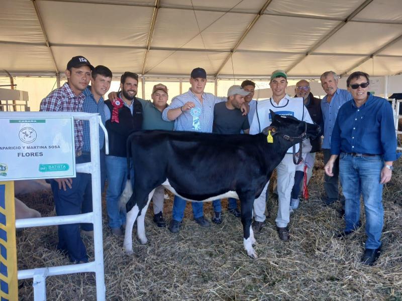 Agraria San Ramón cosechó tres premios con Normando y Holando en Expo Melilla 
