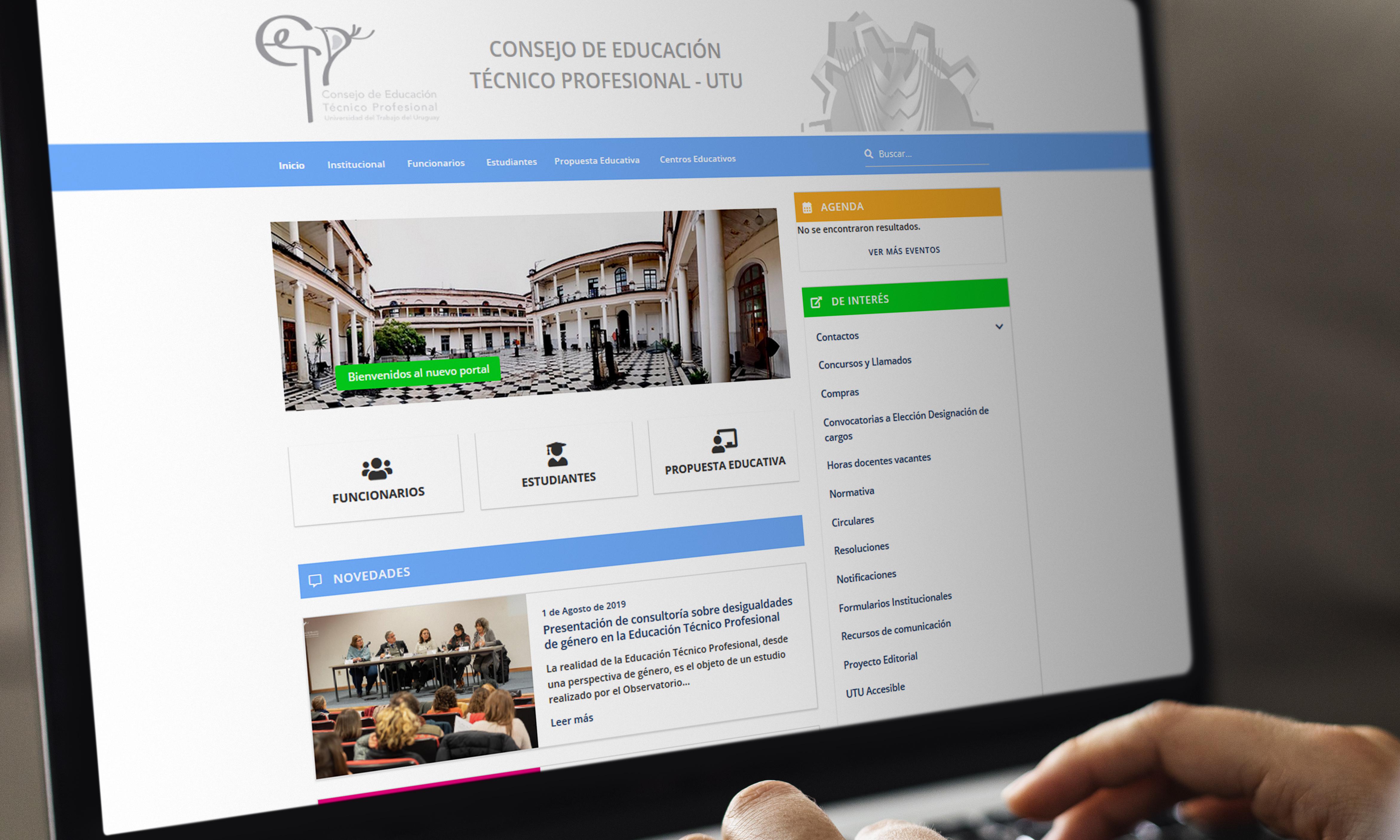 Pantalla de computadora con el nuevo portal web del CETP-UTU