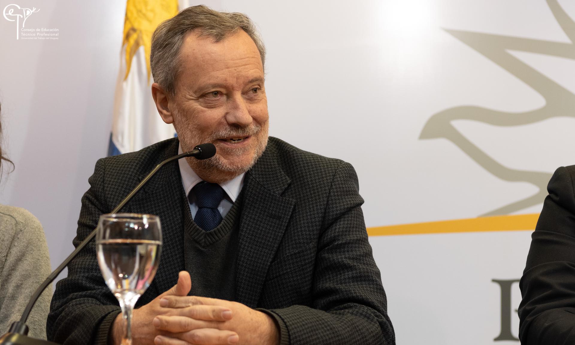 Juan Cristina - pro rector de UDELAR