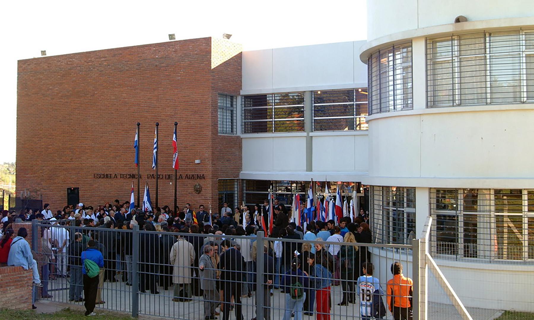 Escuela Técnica Paso de la Arena