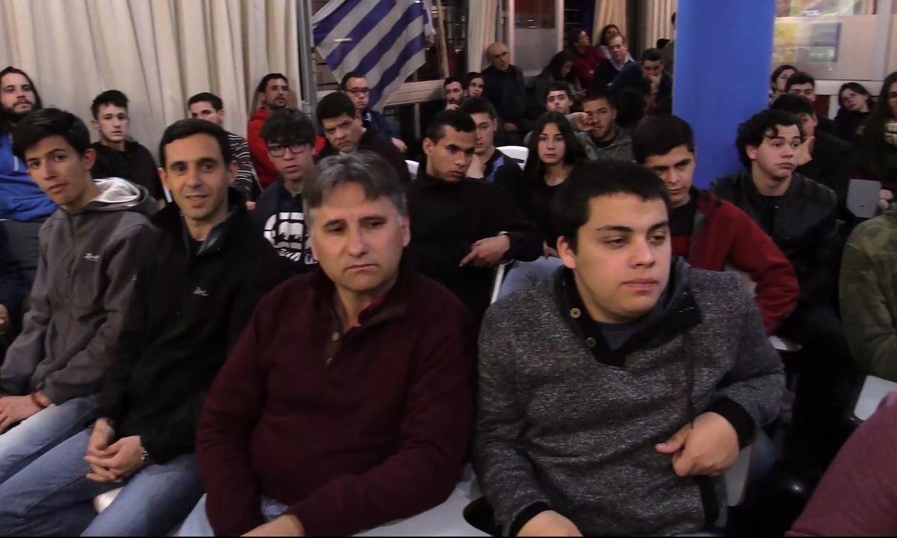 Alumnos y profesores del ITS Paysandú