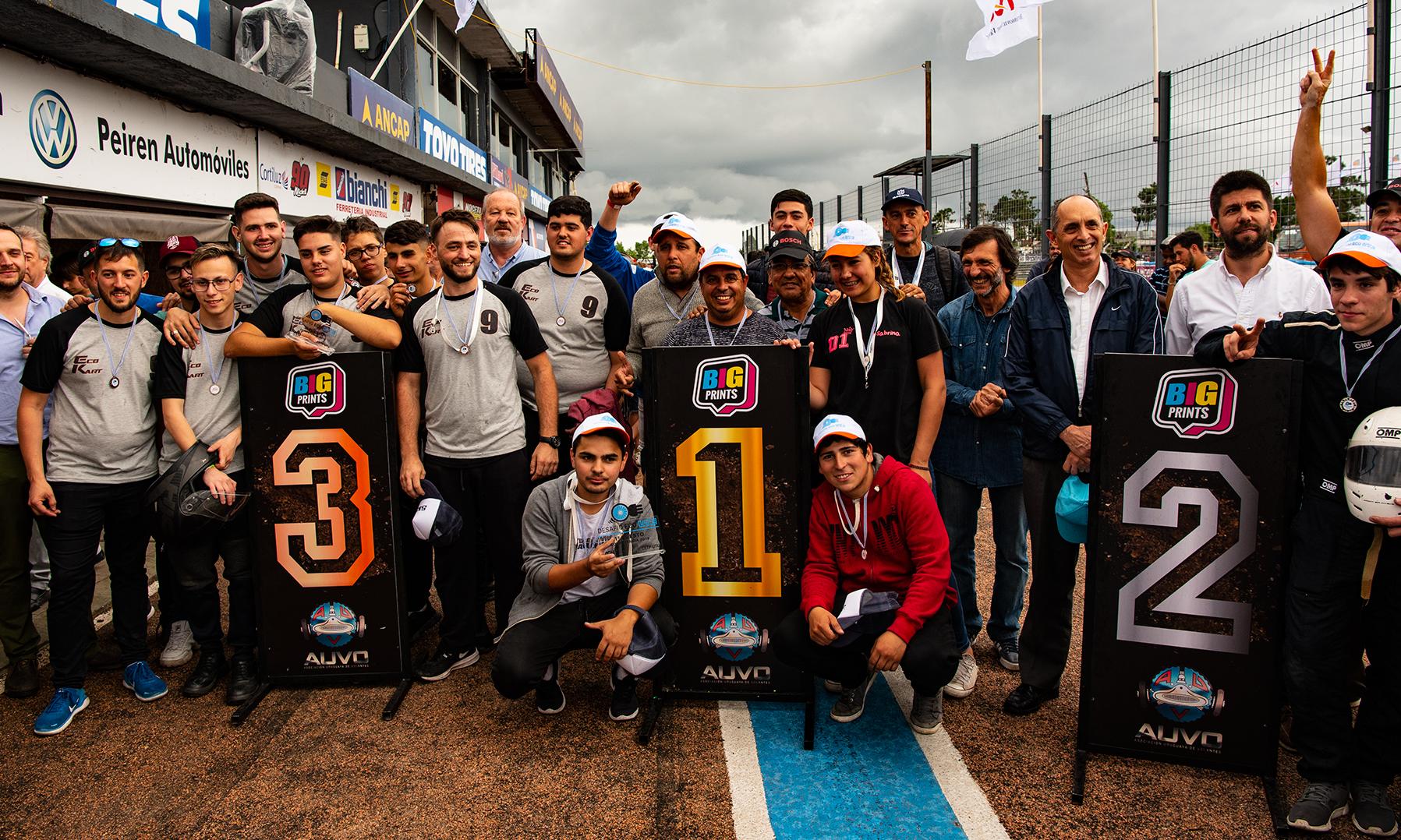 Foto de los ganadores de la prueba ECO Desafío UTE