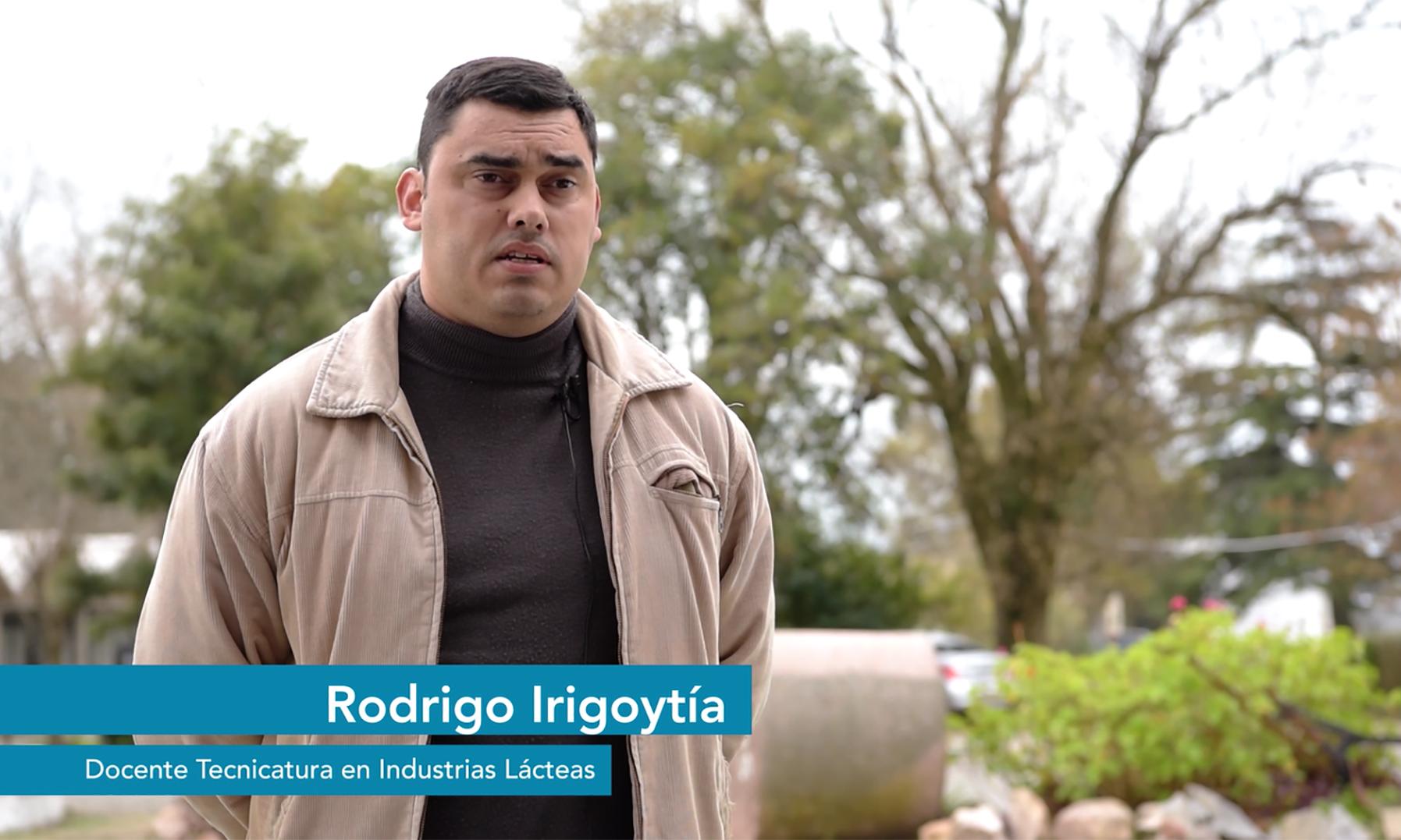 Profesor de la Escuela Superior de Lechería
