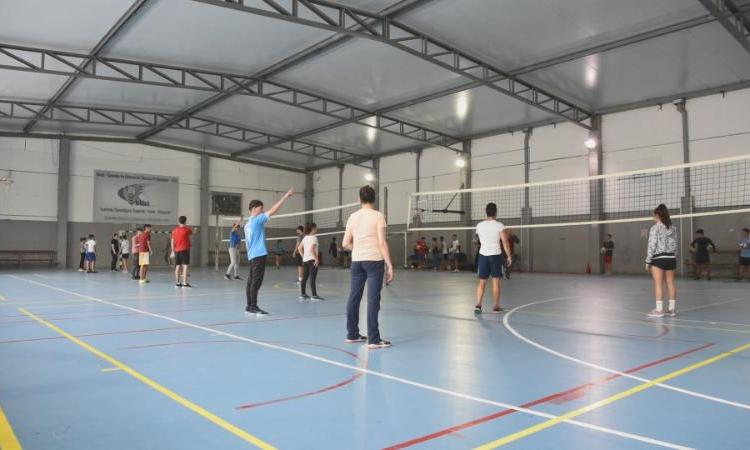 estudiantes en Deportes