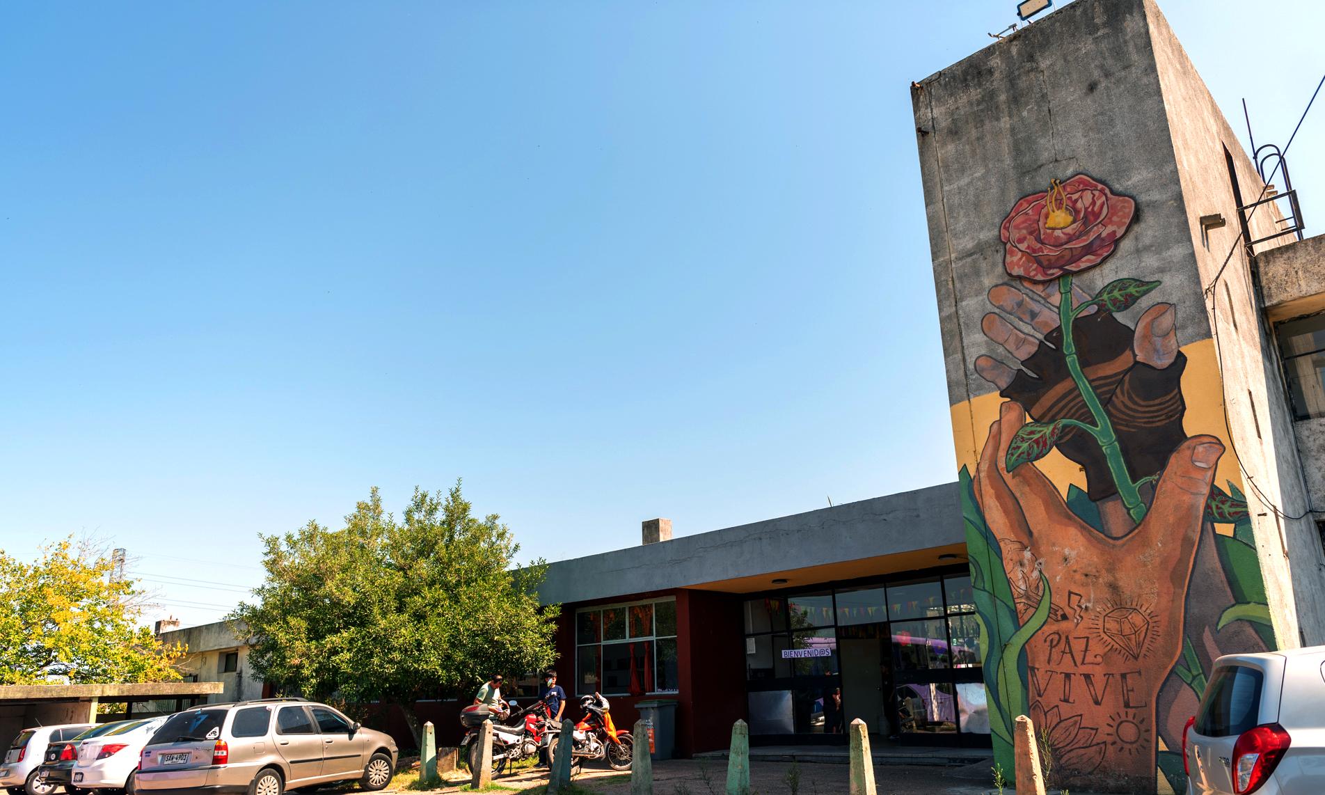Fachada de la escuela Agraria (PAGRO)