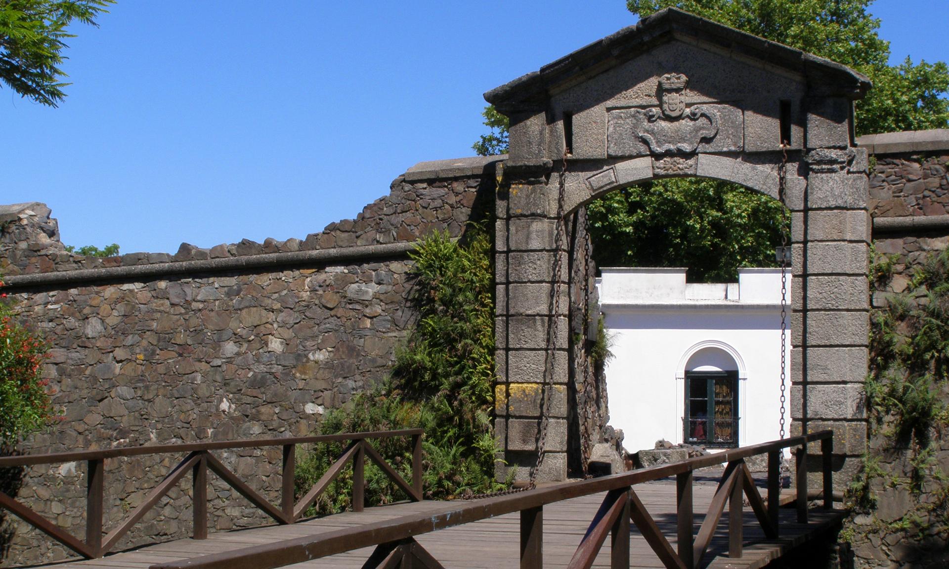Puerta de la Ciudadela de Colonia del Sacramento.