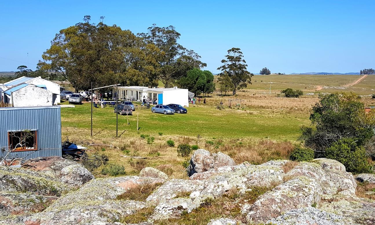 Imagen panorámica de las instalaciones de la Escuela Agraria de Cerro Pelado. Fuente: ANEP.