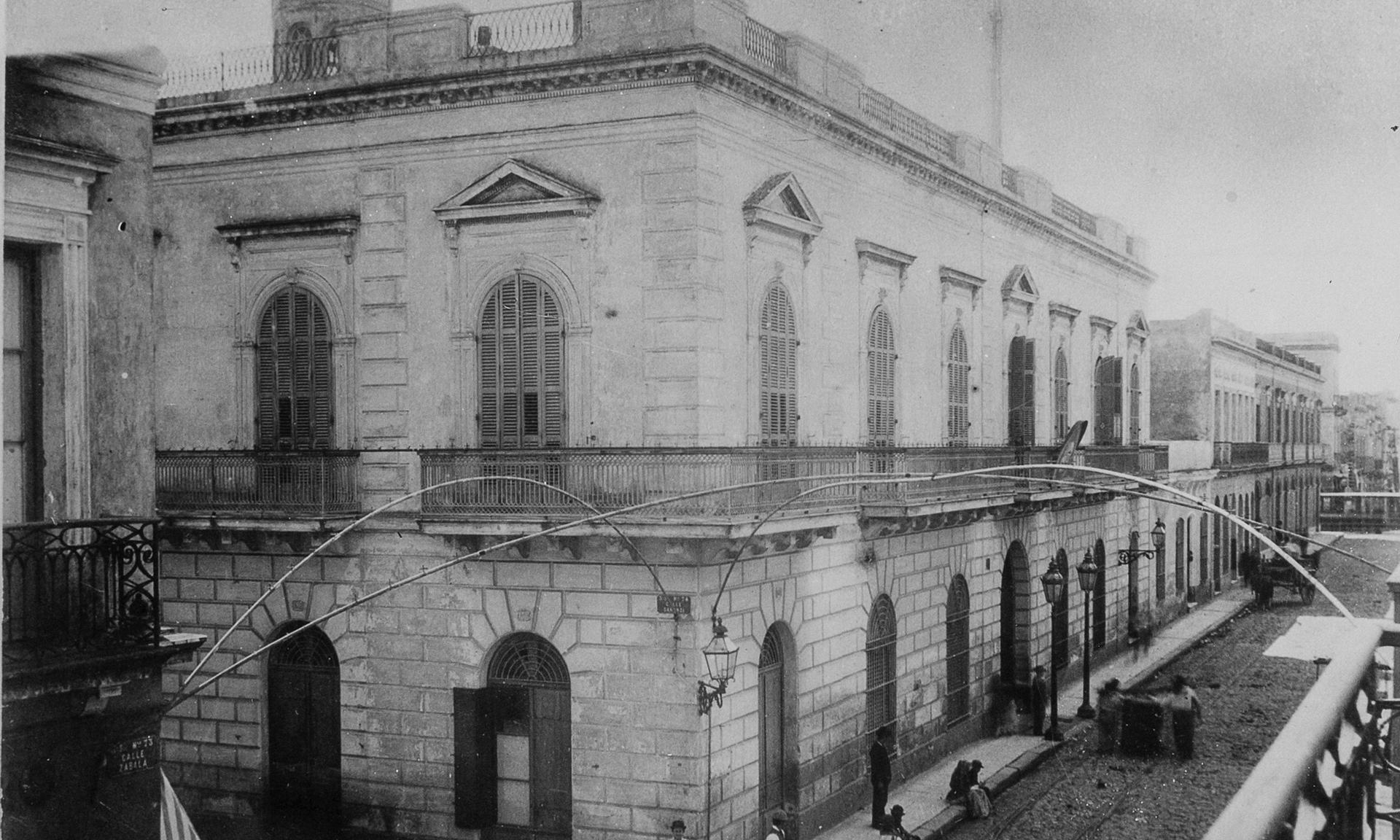 fachada de UTU
