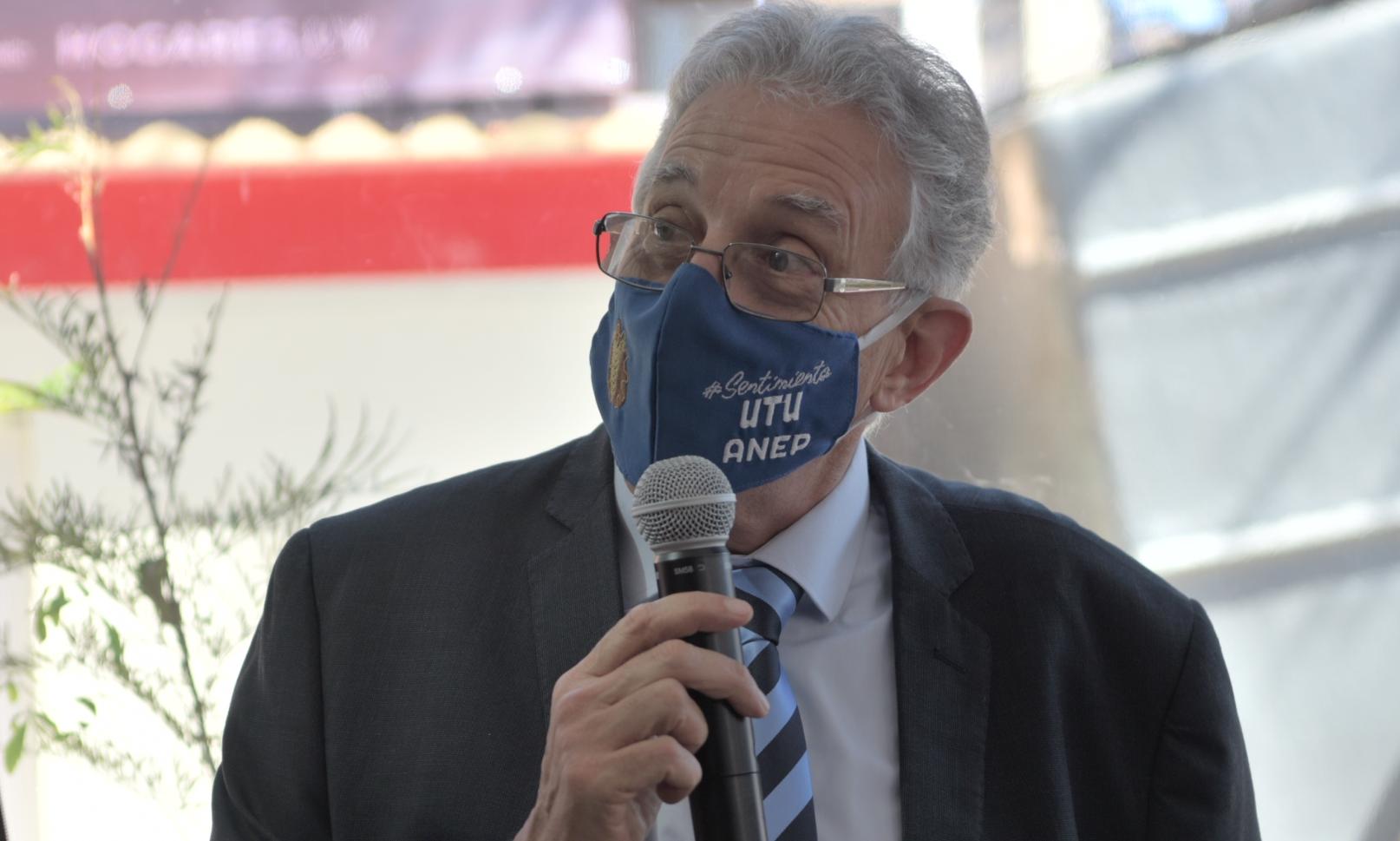 Director de la DGETP Ing. Ag. Juan Pereyra