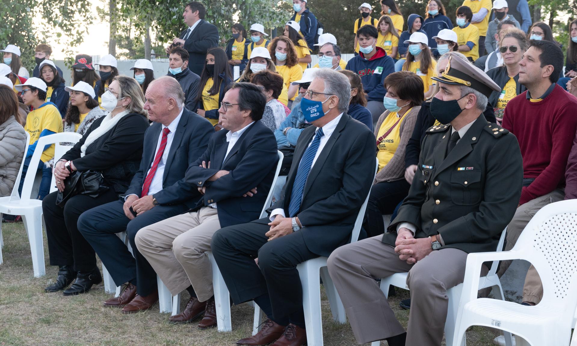 Autoridades y público presente en el concurso Eficiencia Energética 