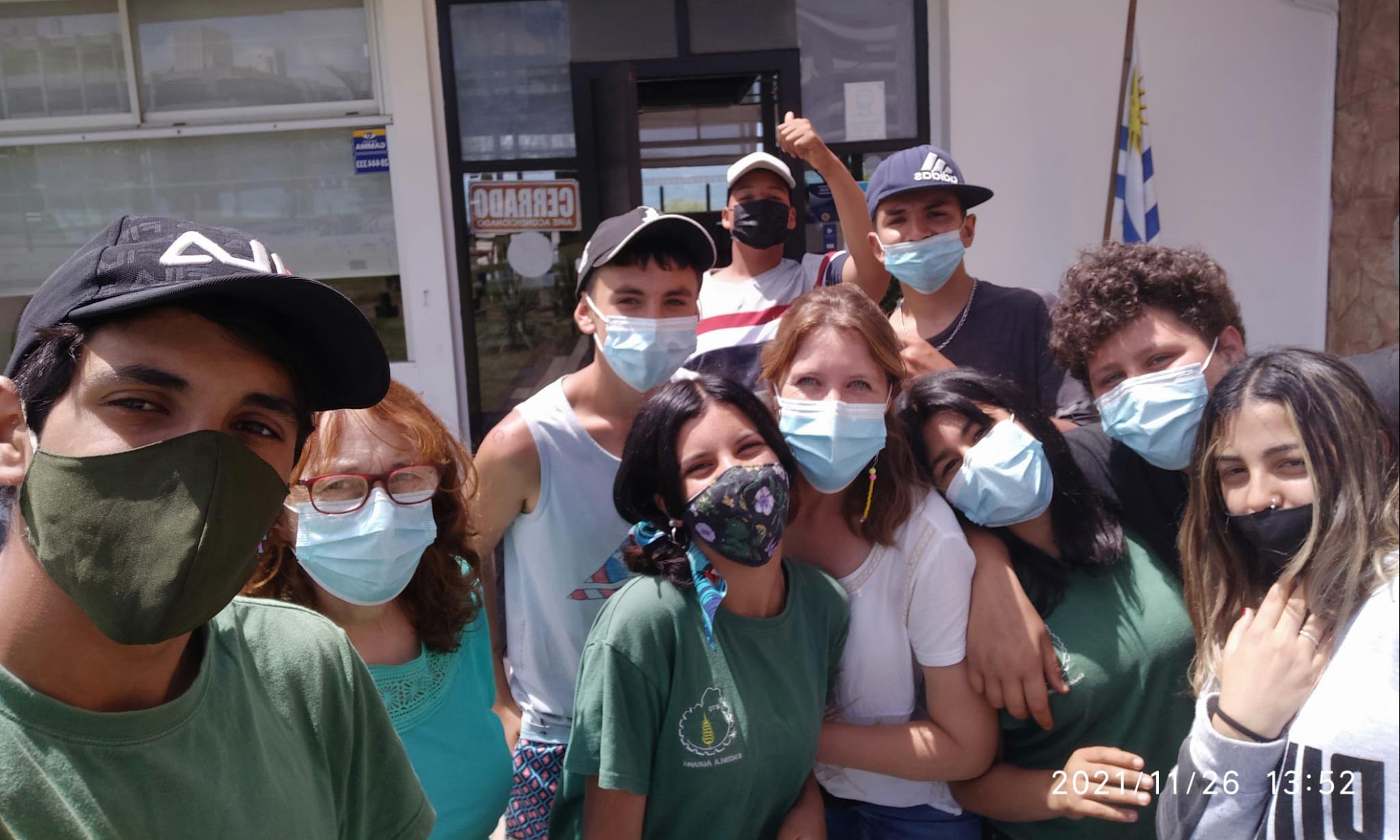 Estudiantes de la Escuela Agraria “Ing. Agr. Dante Bianchi” de San Carlos
