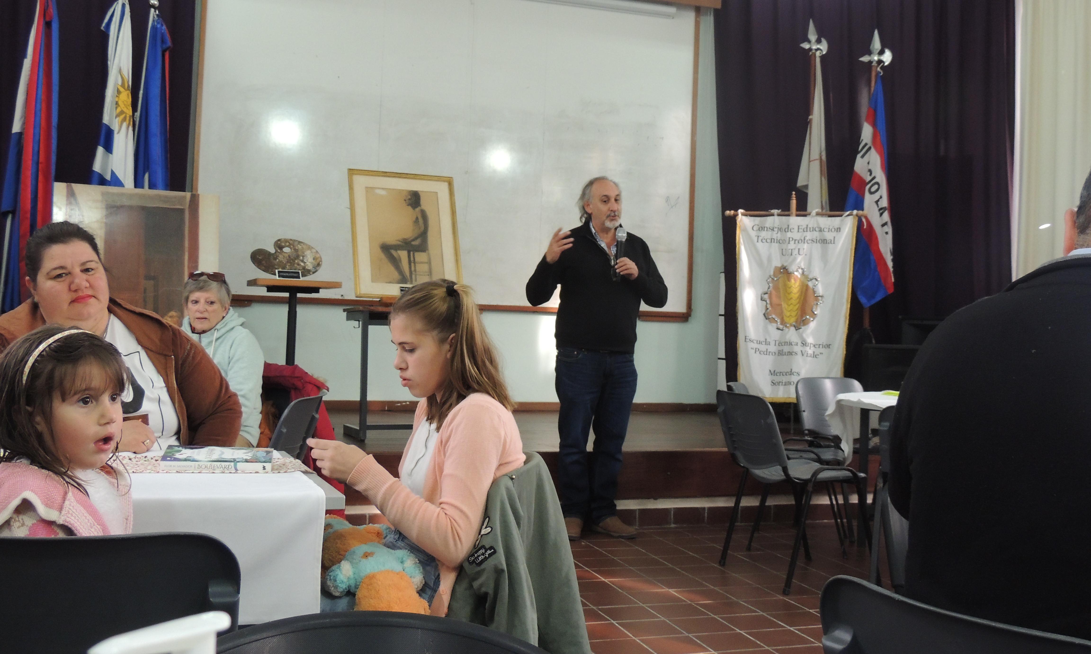 Homenaje a Blanes Viale