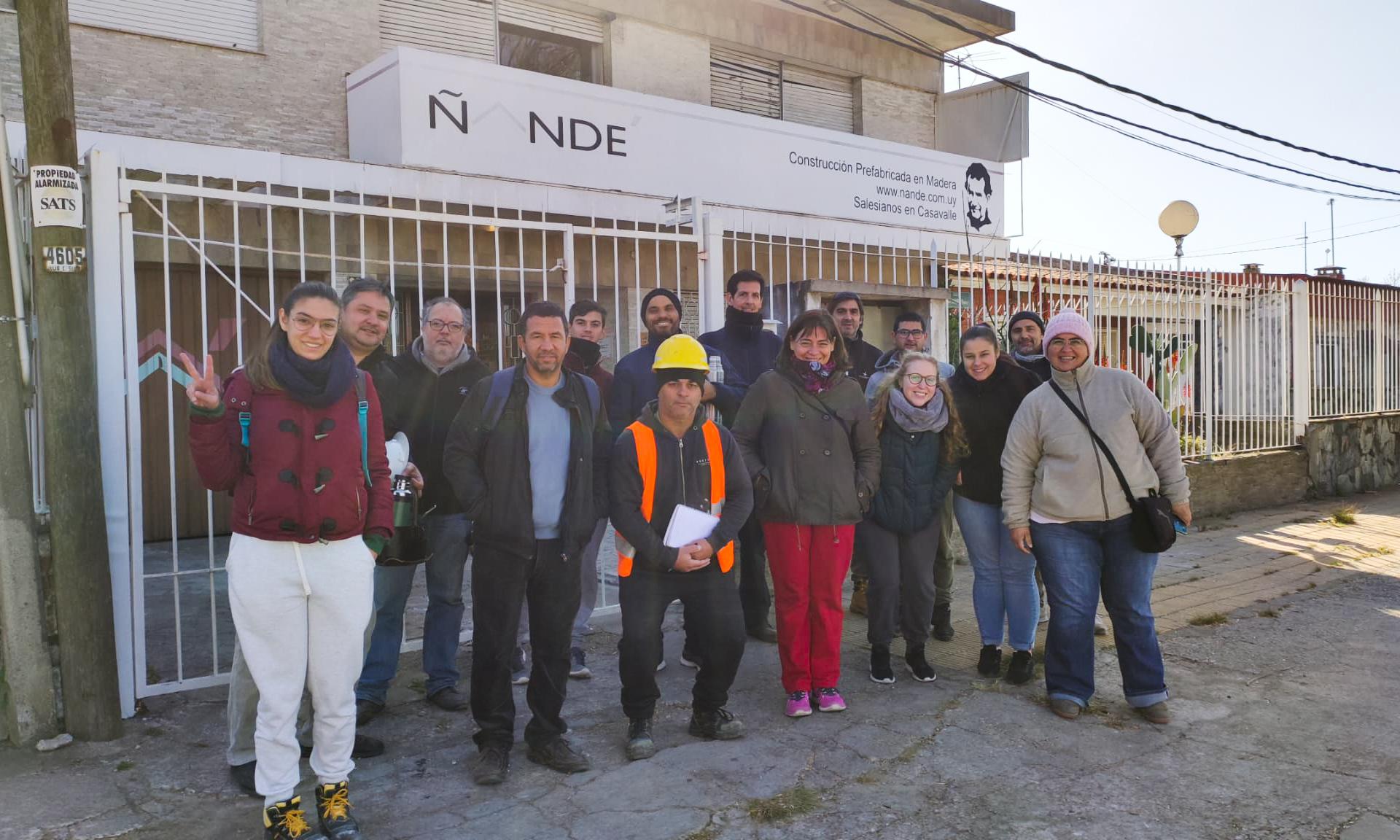 estudiantes y docentes