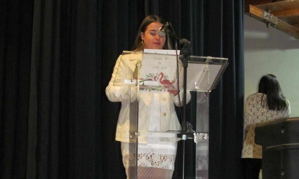 acto de colación de grado de los alumnos de los Bachilleratos Binacionales