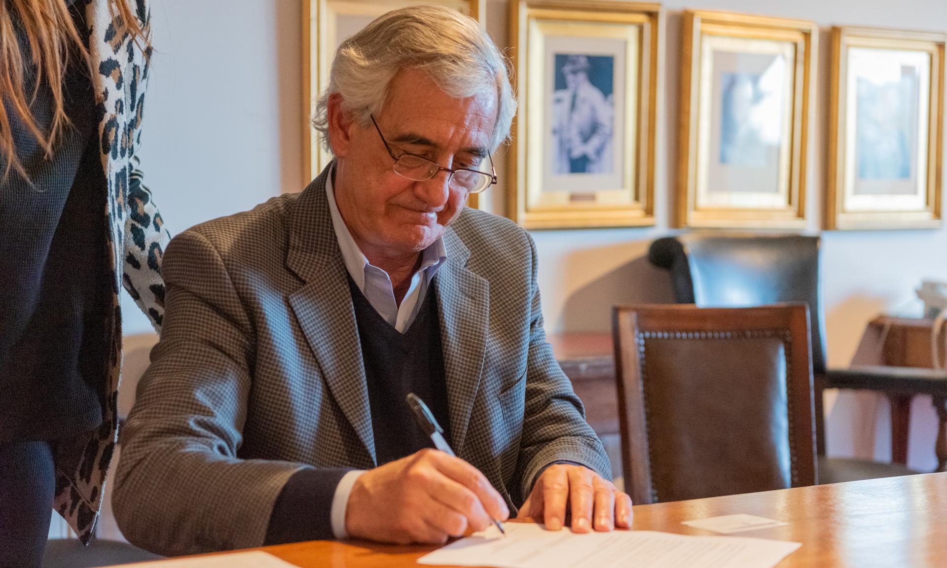 presidente del club de golf