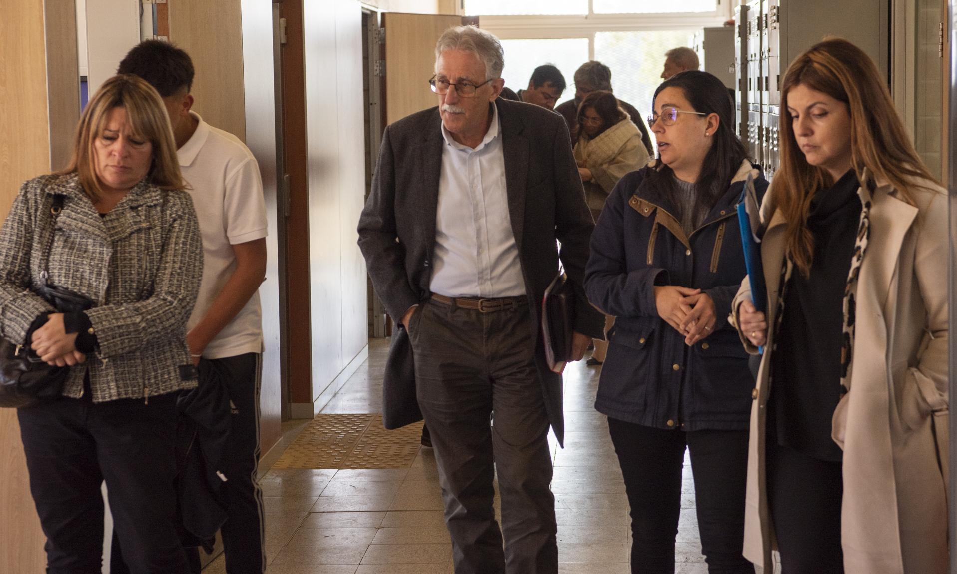 caminando todos