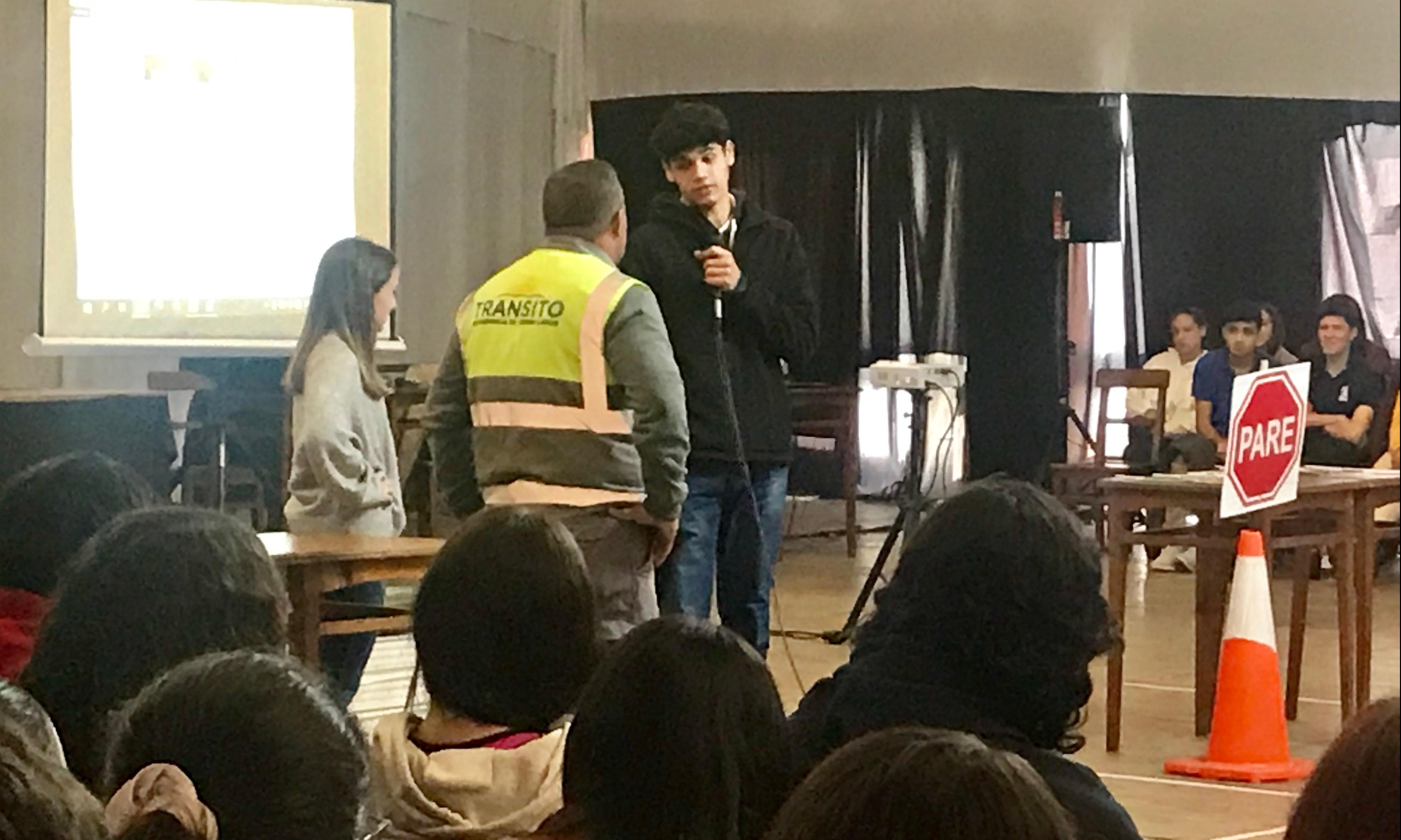 en la charla