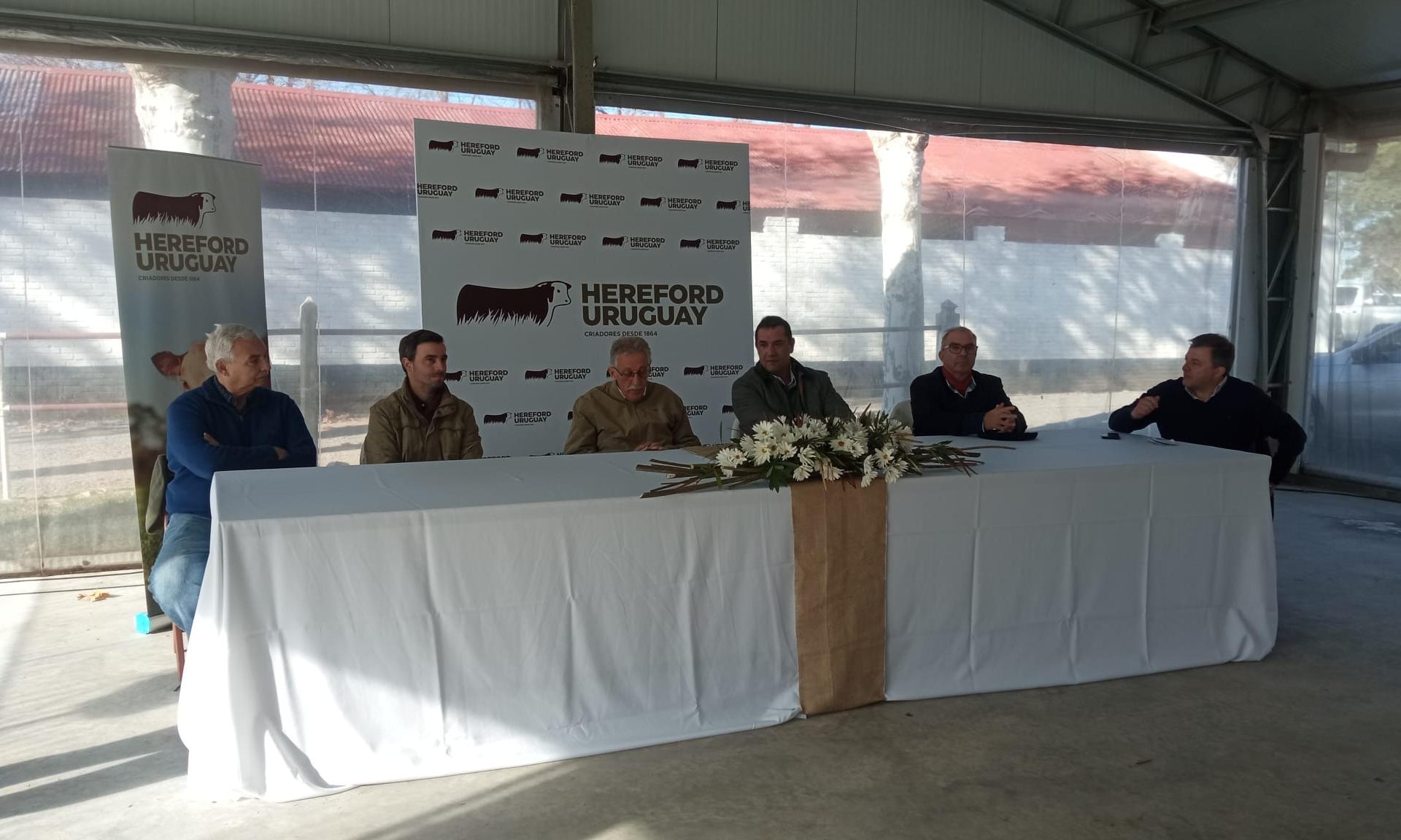 Firma convenio UTU y Hereford Uruguay