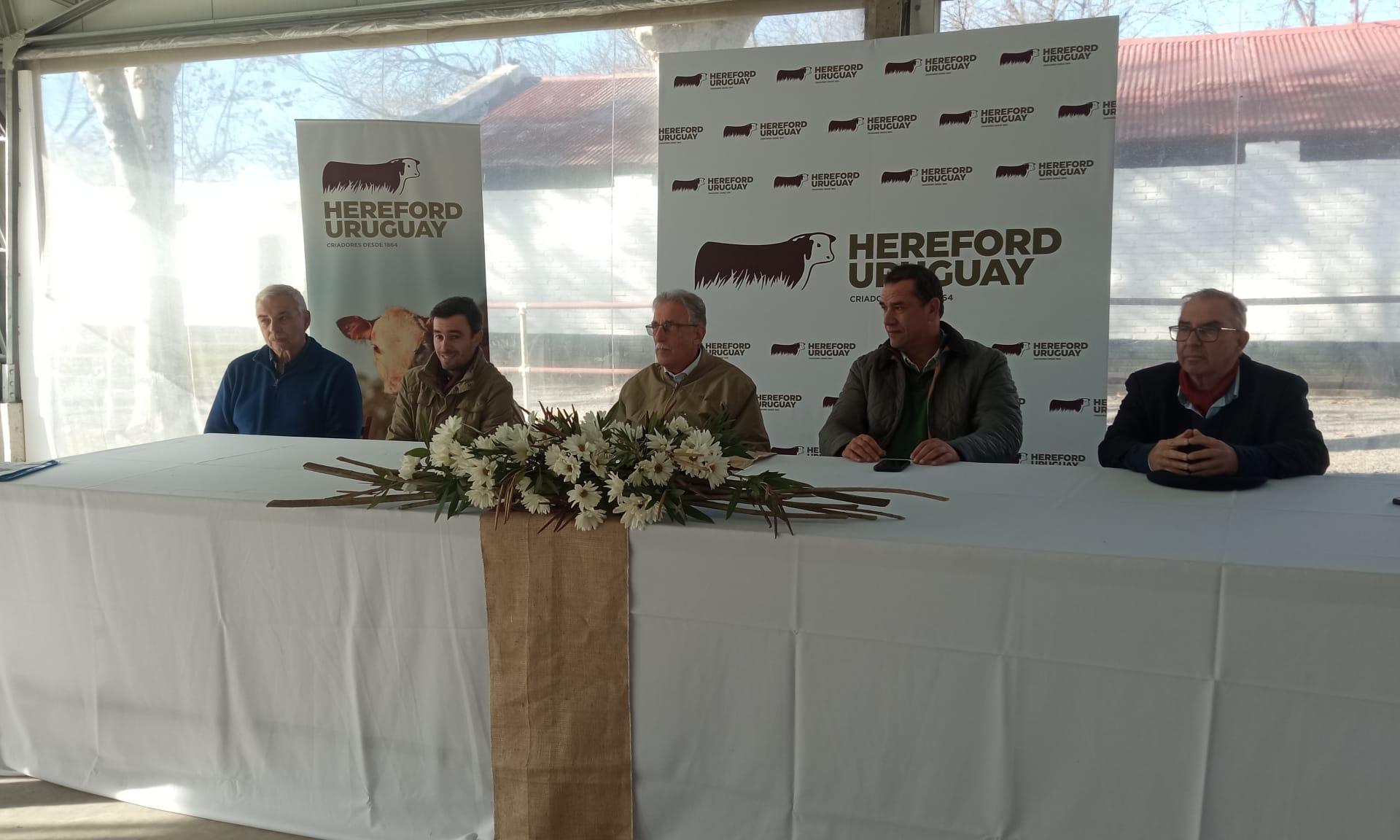 Firma convenio UTU y Hereford Uruguay