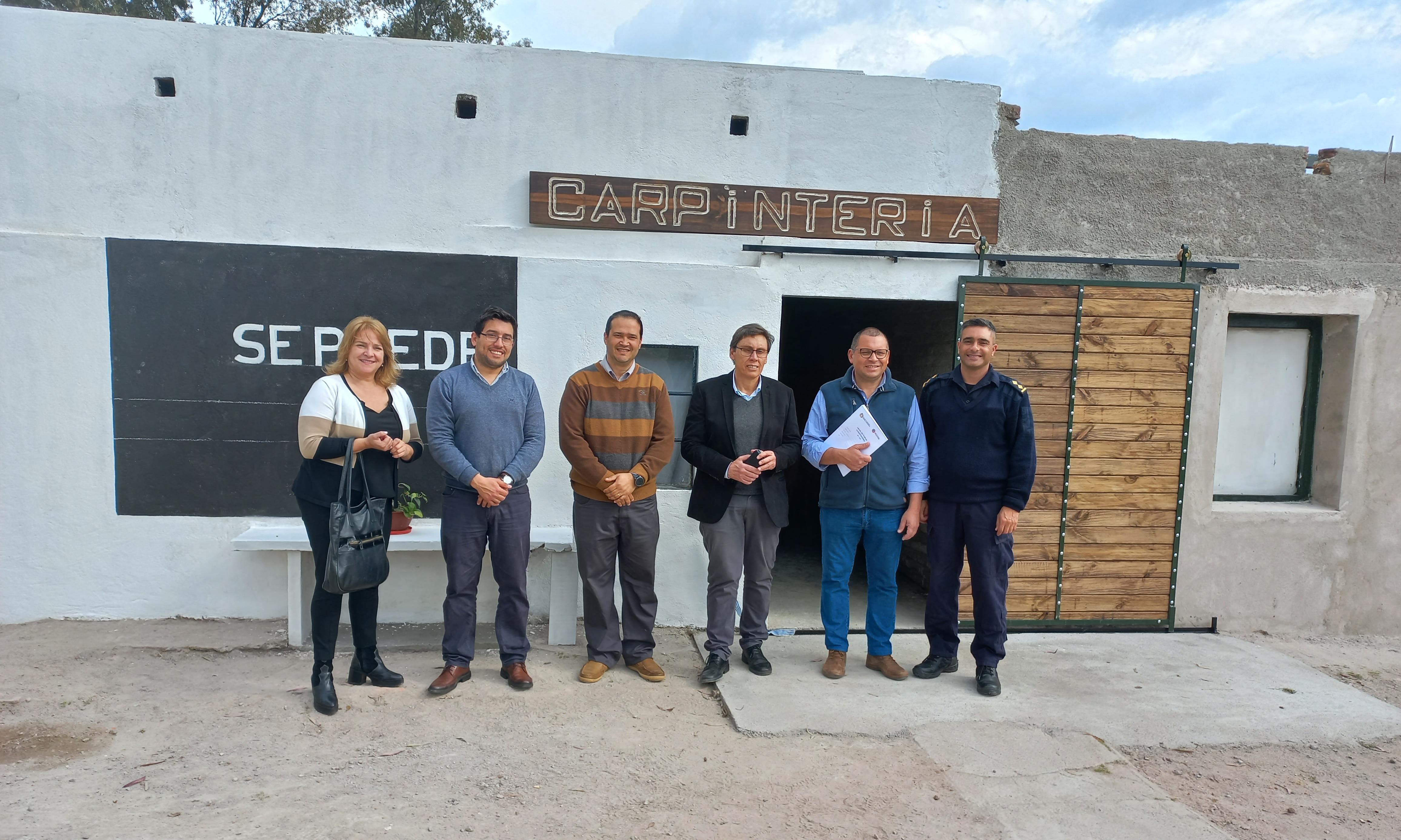 todos enfrente a la cárcel