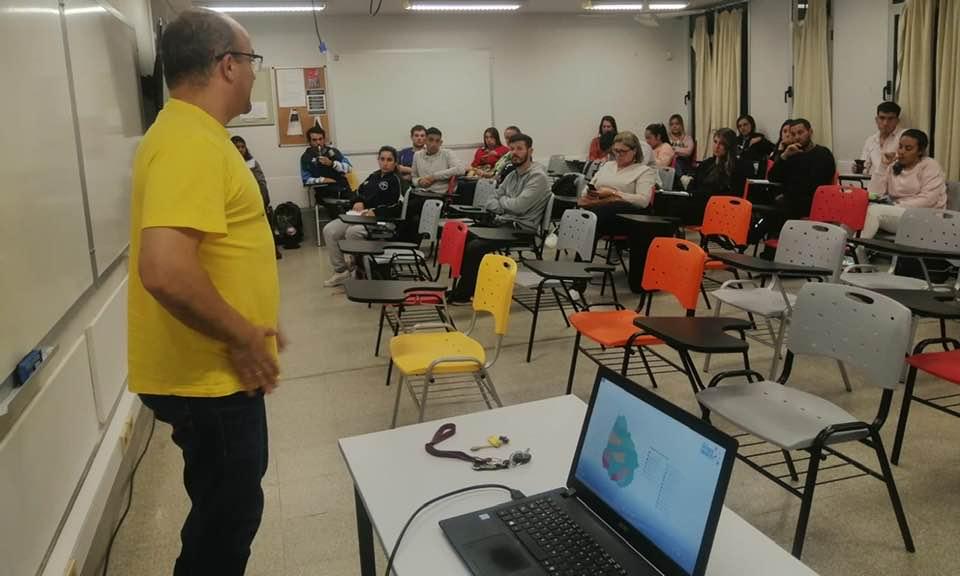 charla
