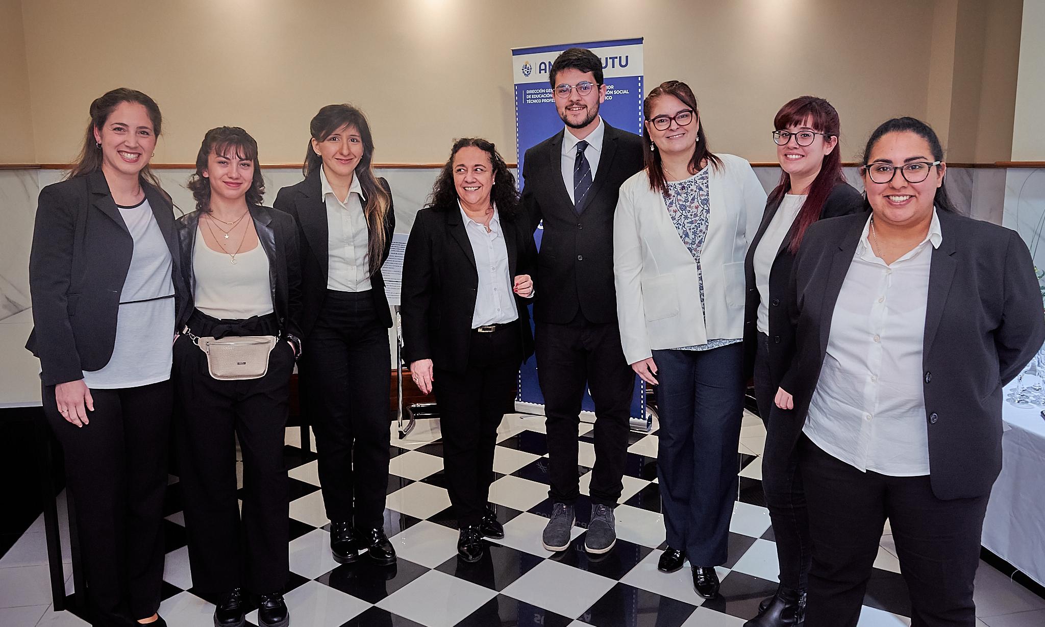 Homenaje de la Escuel de Comunicación Social