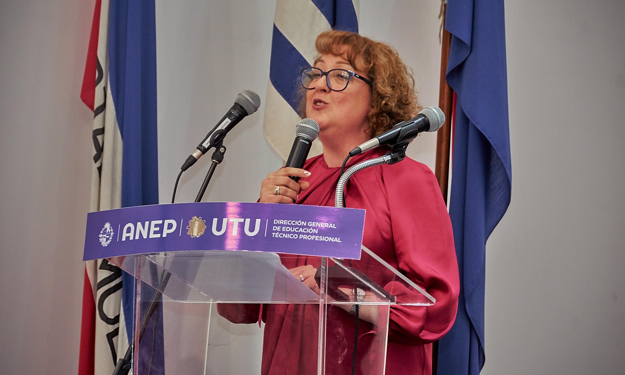 Homenaje de la Escuel de Comunicación Social