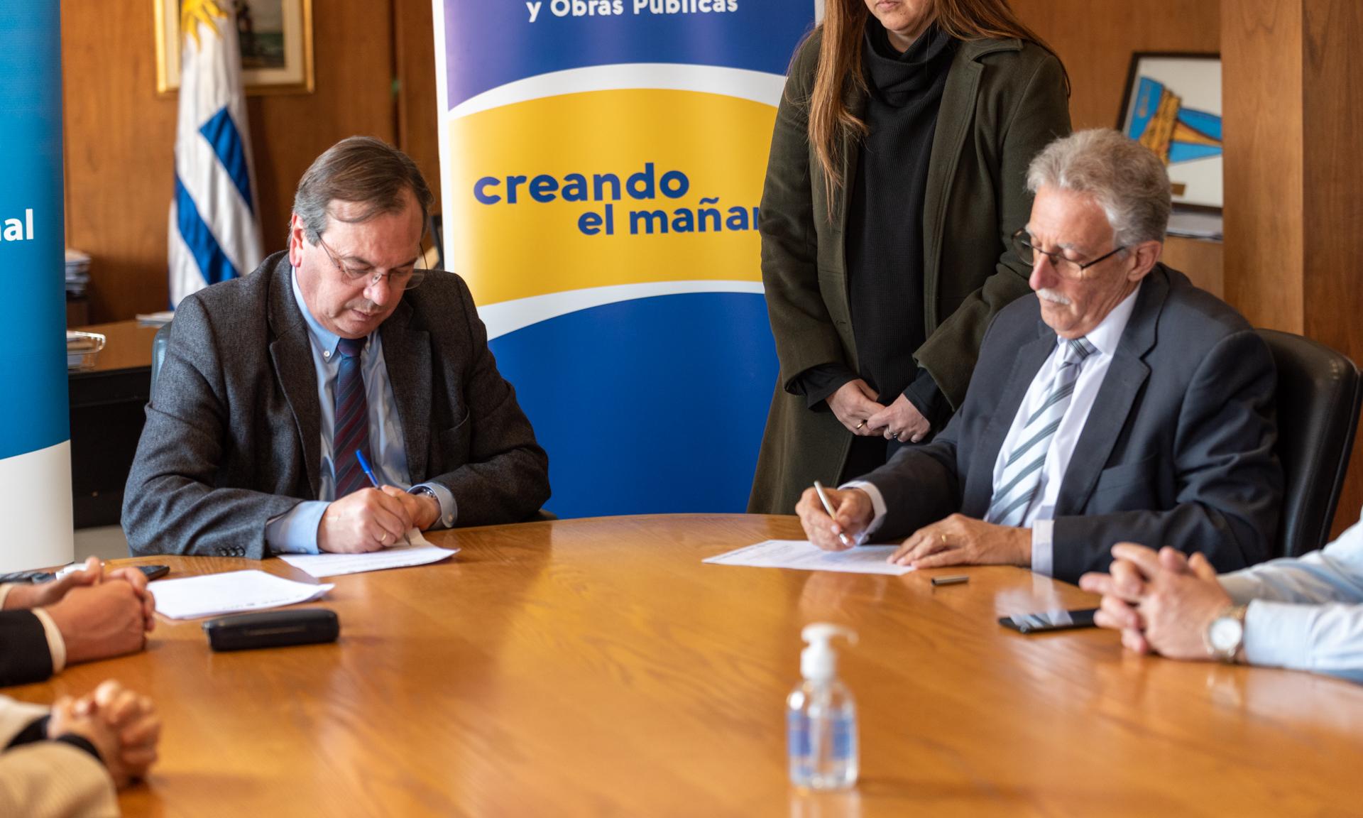 Firma convenio UTU - MTOP