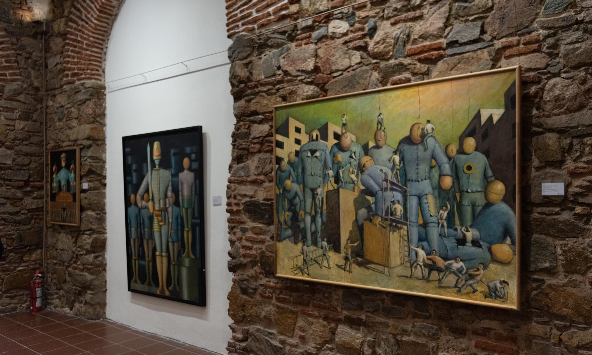 Exposición del pintor Gustavo Alamón, denominada  “Puerta al futuro“