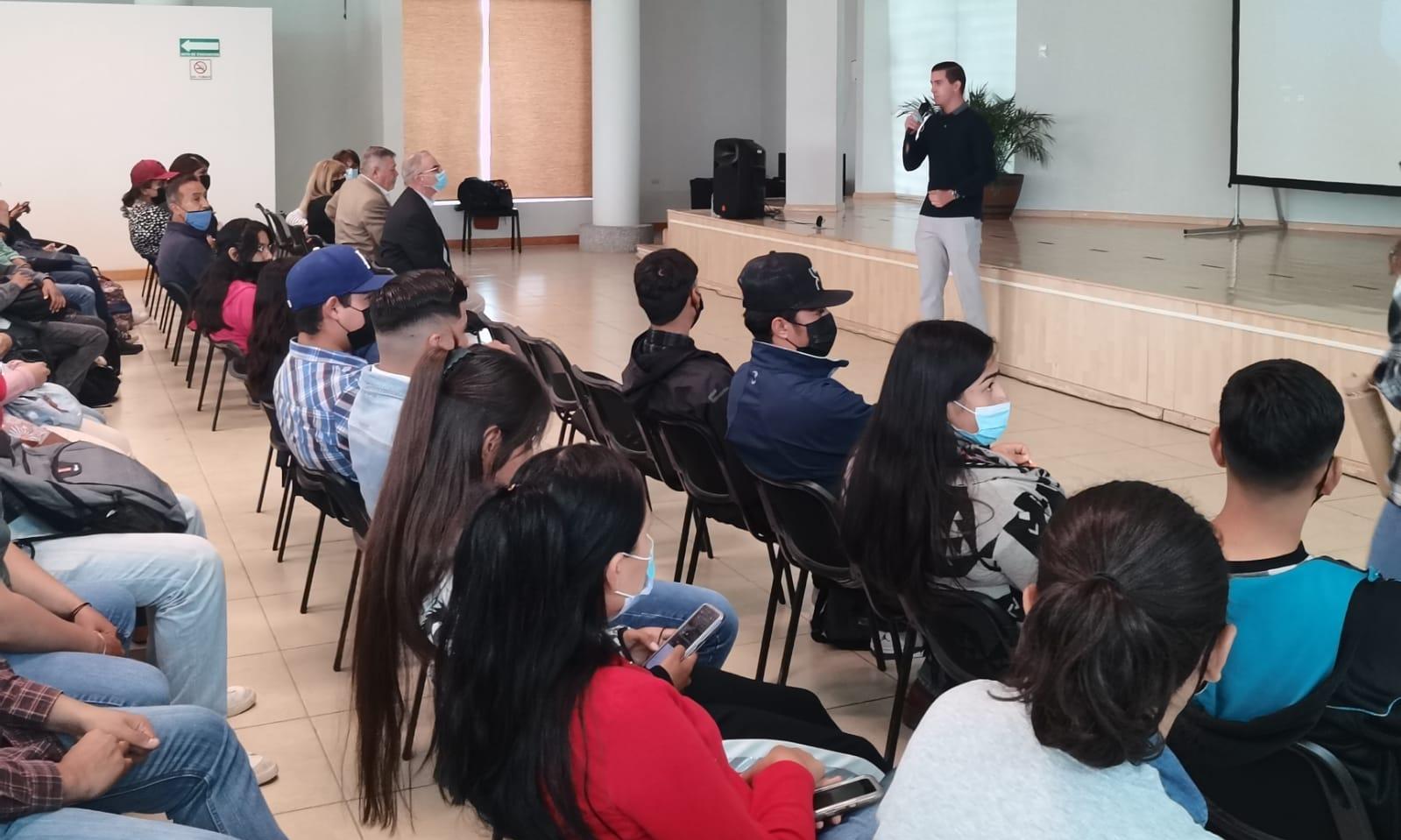 Presentación Tecnólogo en Vitivinicultura en México