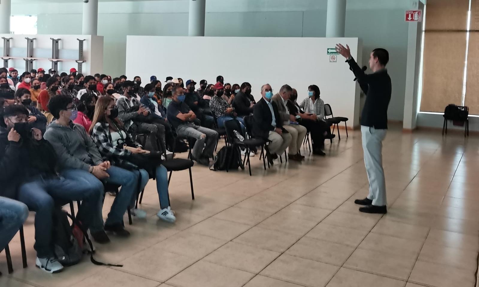 Presentación Tecnólogo en Vitivinicultura en México