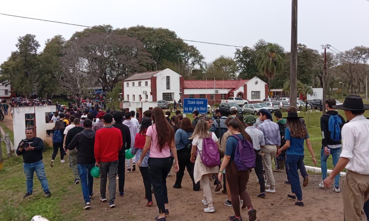 Escuela Técnica Artigas y Escuela Agraria