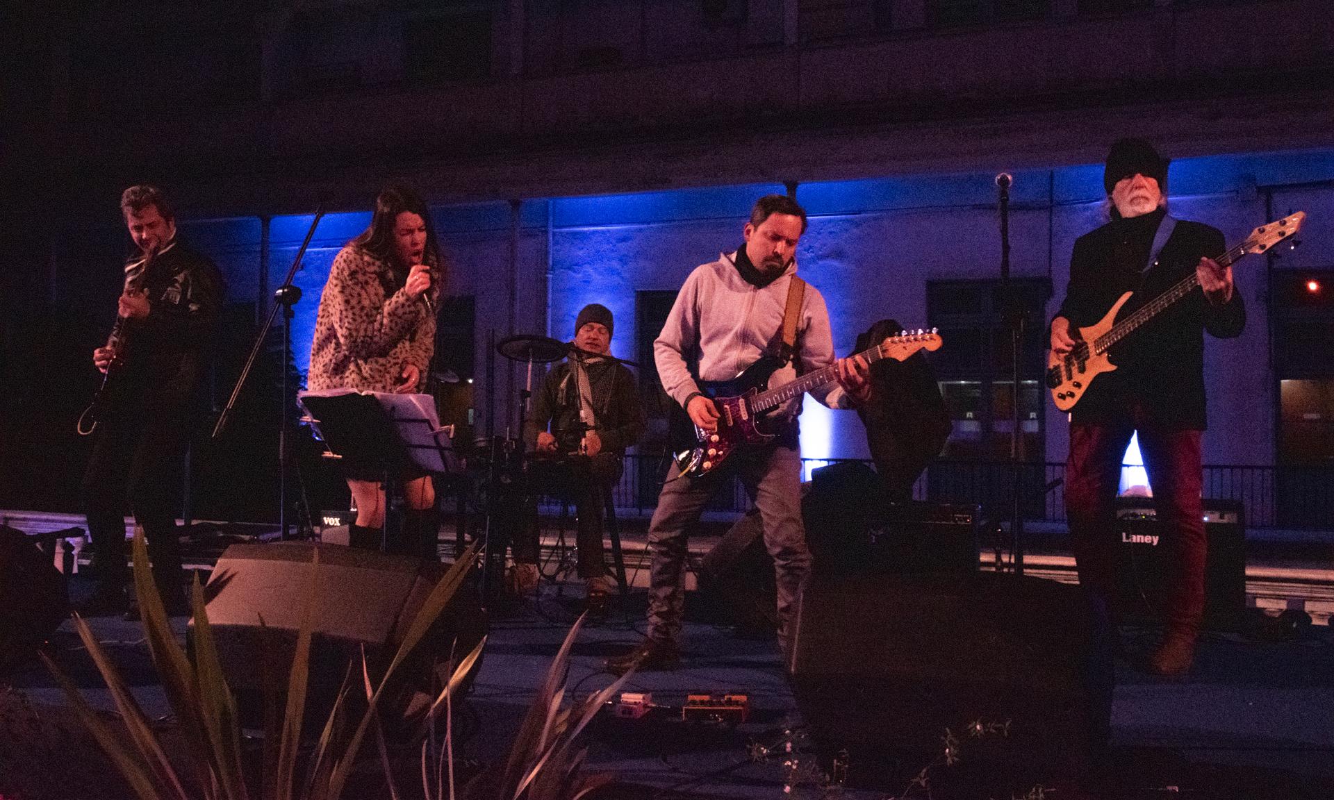 otro grupo