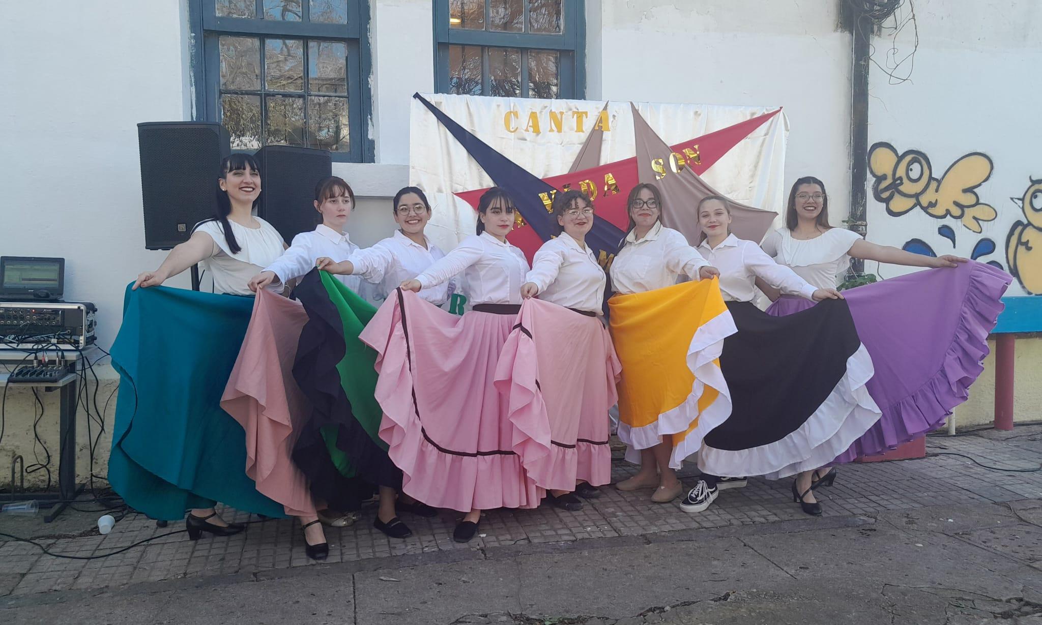 Evento artístico Escuela Técnica Superior de Melo