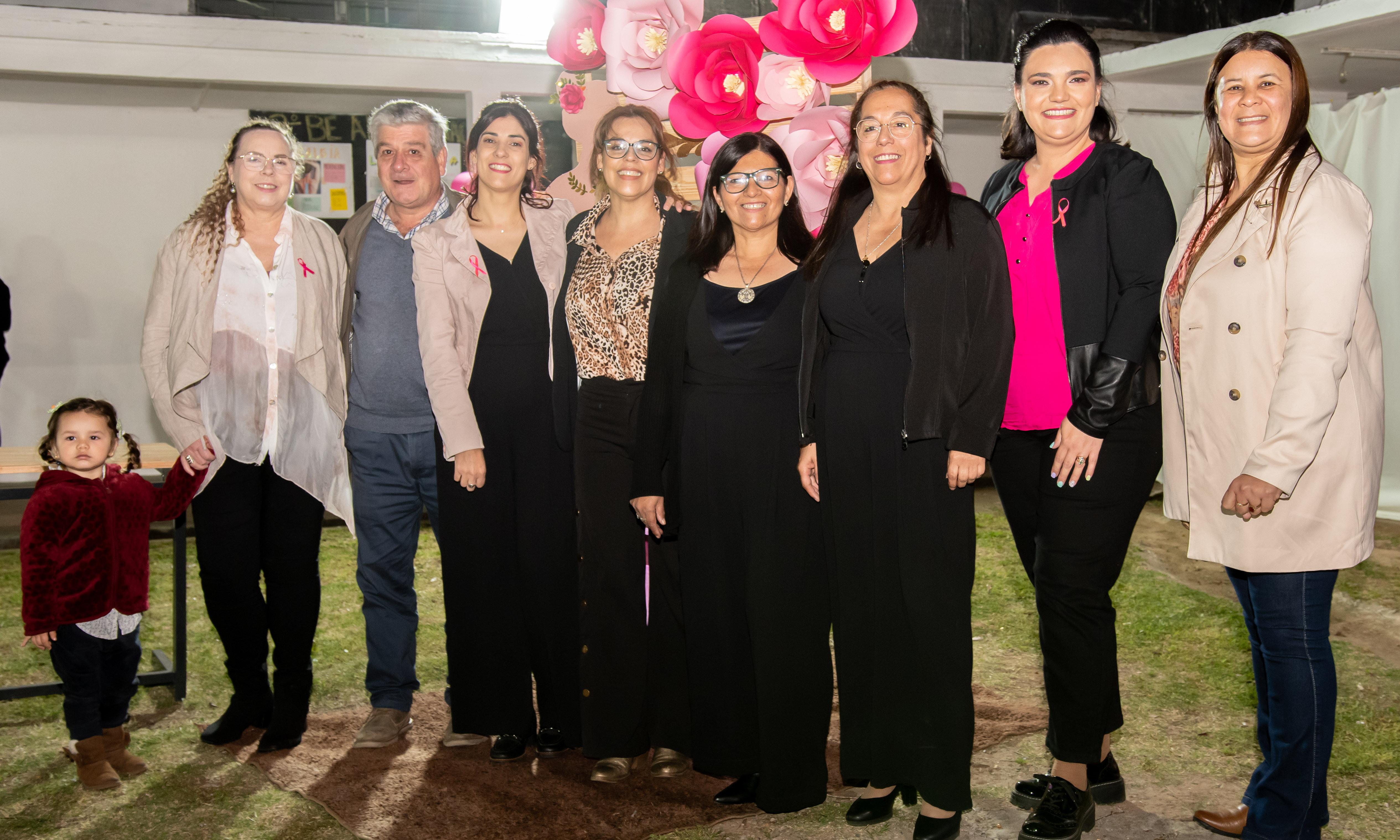 Alumnos de belleza Escuela Técnica Artigas