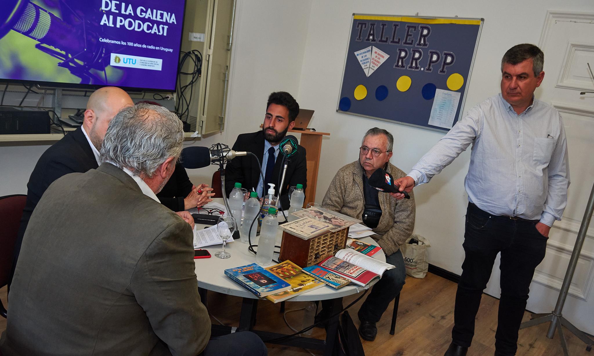 100 años de la radio en la Escuela de Comunicación Social