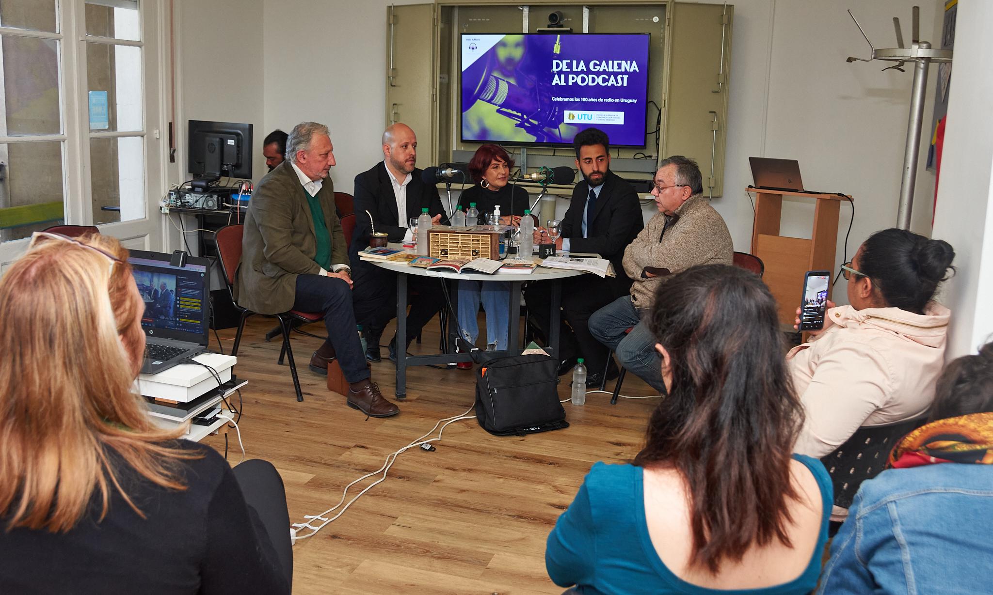 100 años de la radio en la Escuela de Comunicación Social