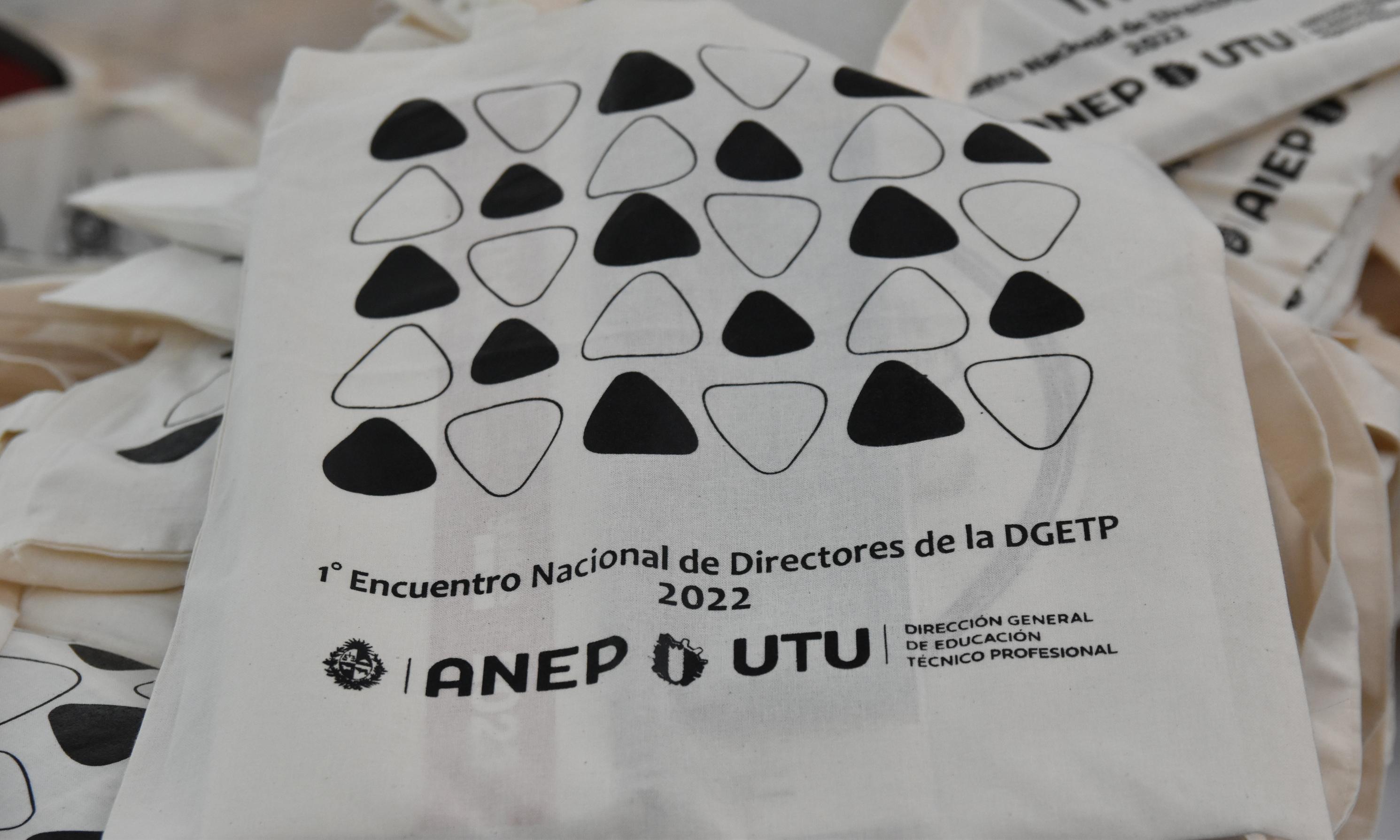 Encuentro nacional de directores de centros educativos de UTU