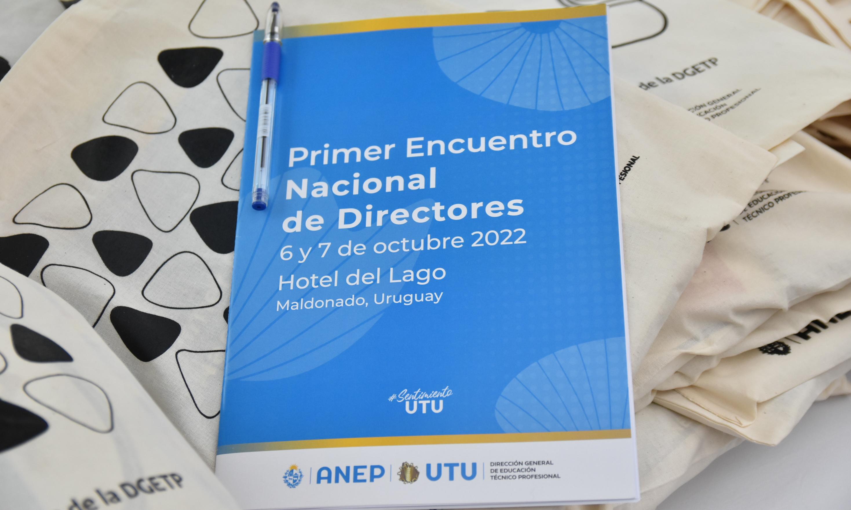 Encuentro nacional de directores de centros educativos de UTU