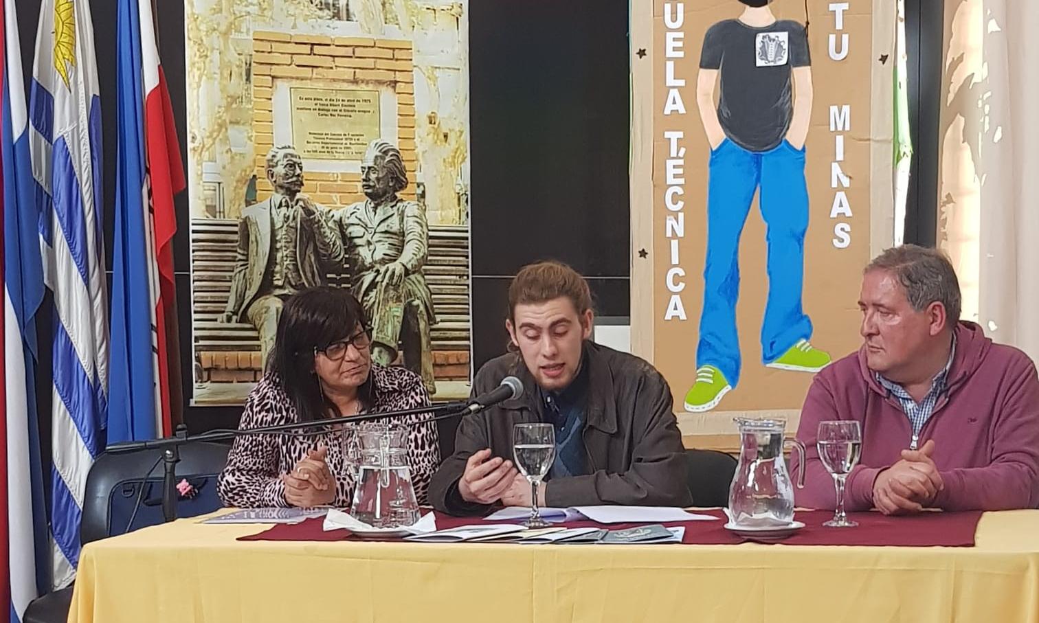 Homenaje a Carlos Vaz Ferreira en la Escuela Técnica Minas