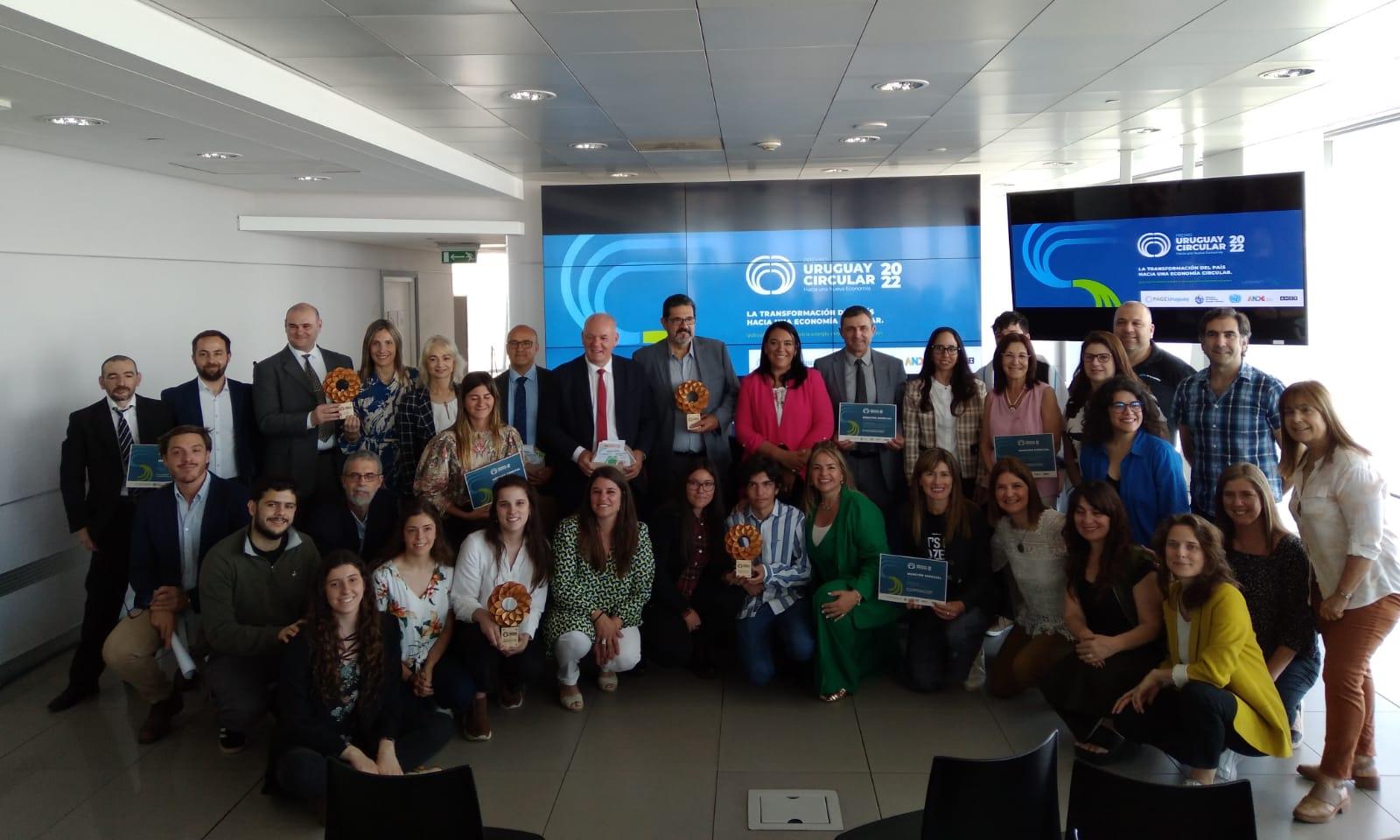 Club de Ciencia PIZACLARTE de la Escuela Agraria de Artigas