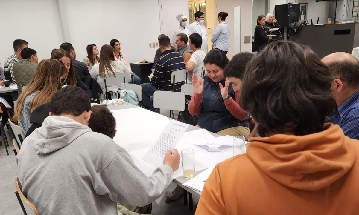 IAE San José: Mesa de diálogo contribuyendo al desarrollo y fortalecimiento de las Pymes Lácteas 