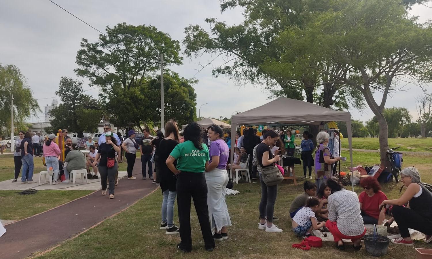 Escuela Técnica Malvin Norte se hizo presente en Feria Educativa