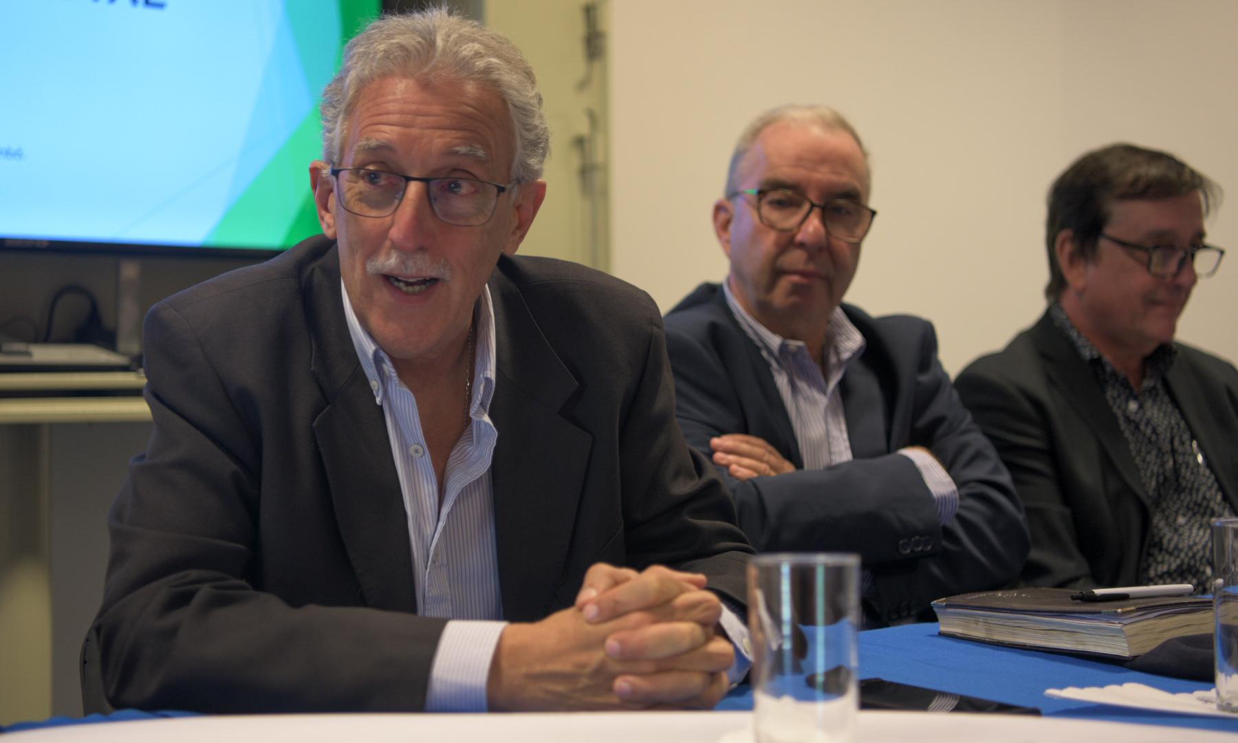 Aserradero móvil Escuela Agraria y del Polo Educativo Tecnológico Tacuarembó