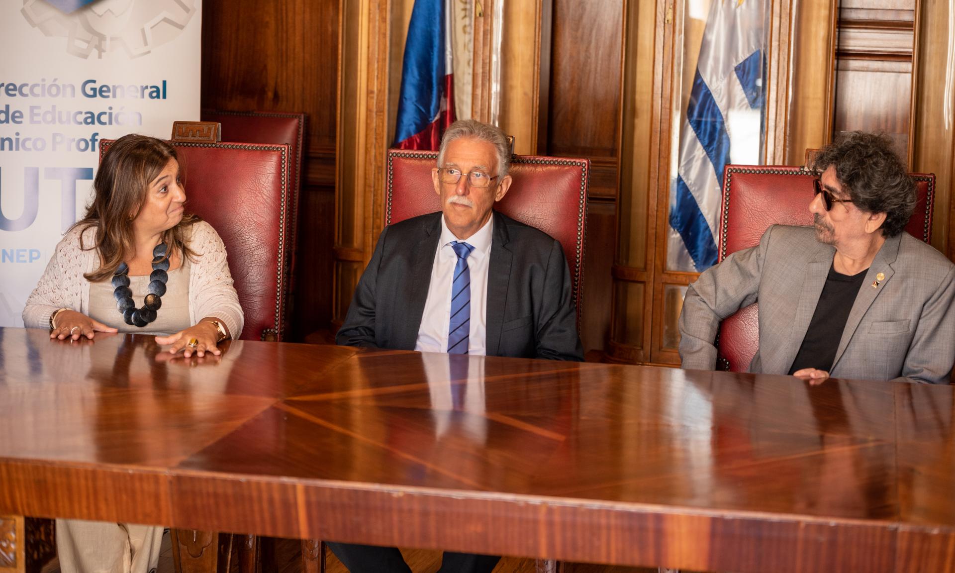 UTU firmó un acuerdo con la Universidad Nacional de Asunción de Paraguay
