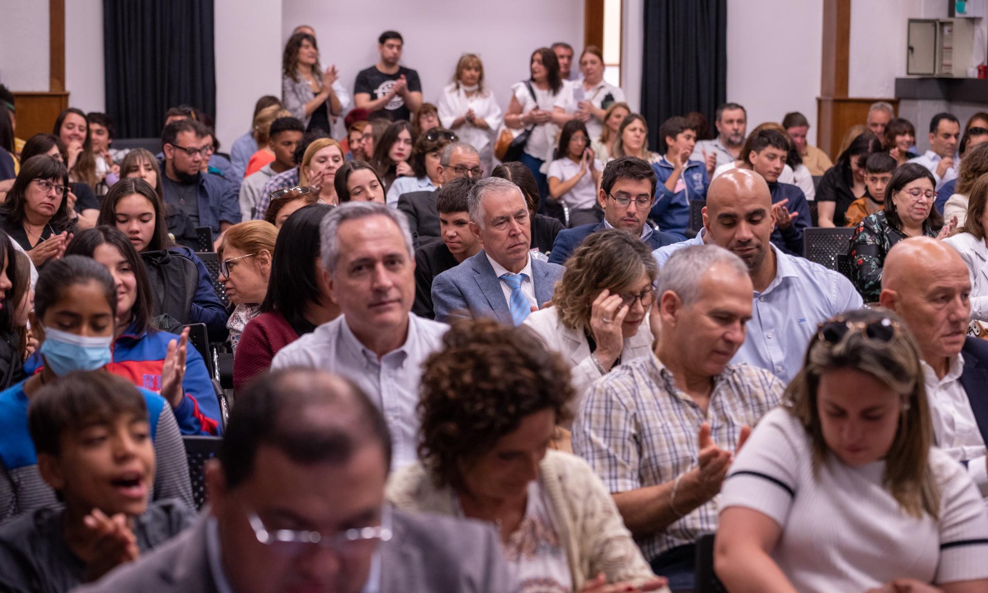 Primeros conversatorios de Equipos de Gestión de los Centros María Espínola y Nacional Estudiantil