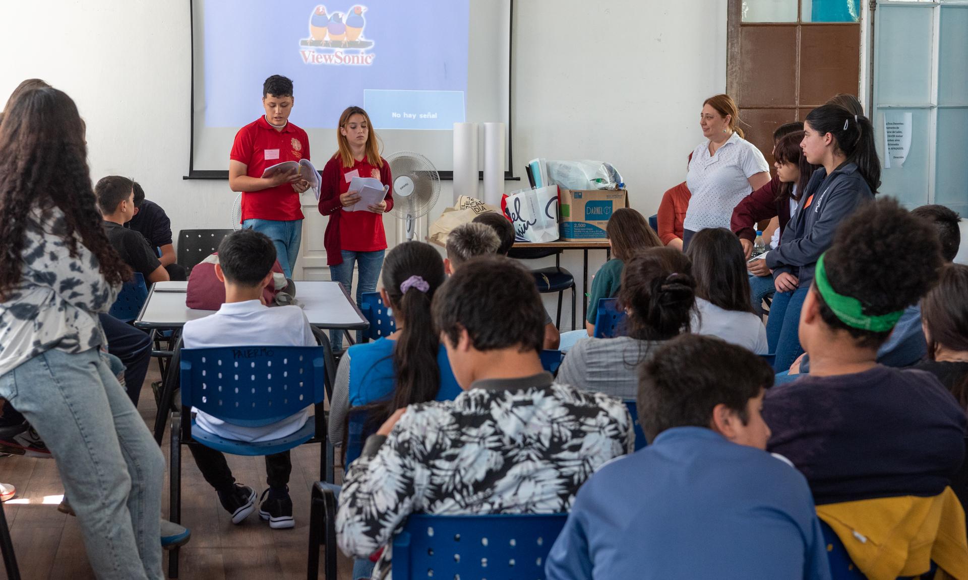 Primeros conversatorios de Equipos de Gestión de los Centros María Espínola y Nacional Estudiantil