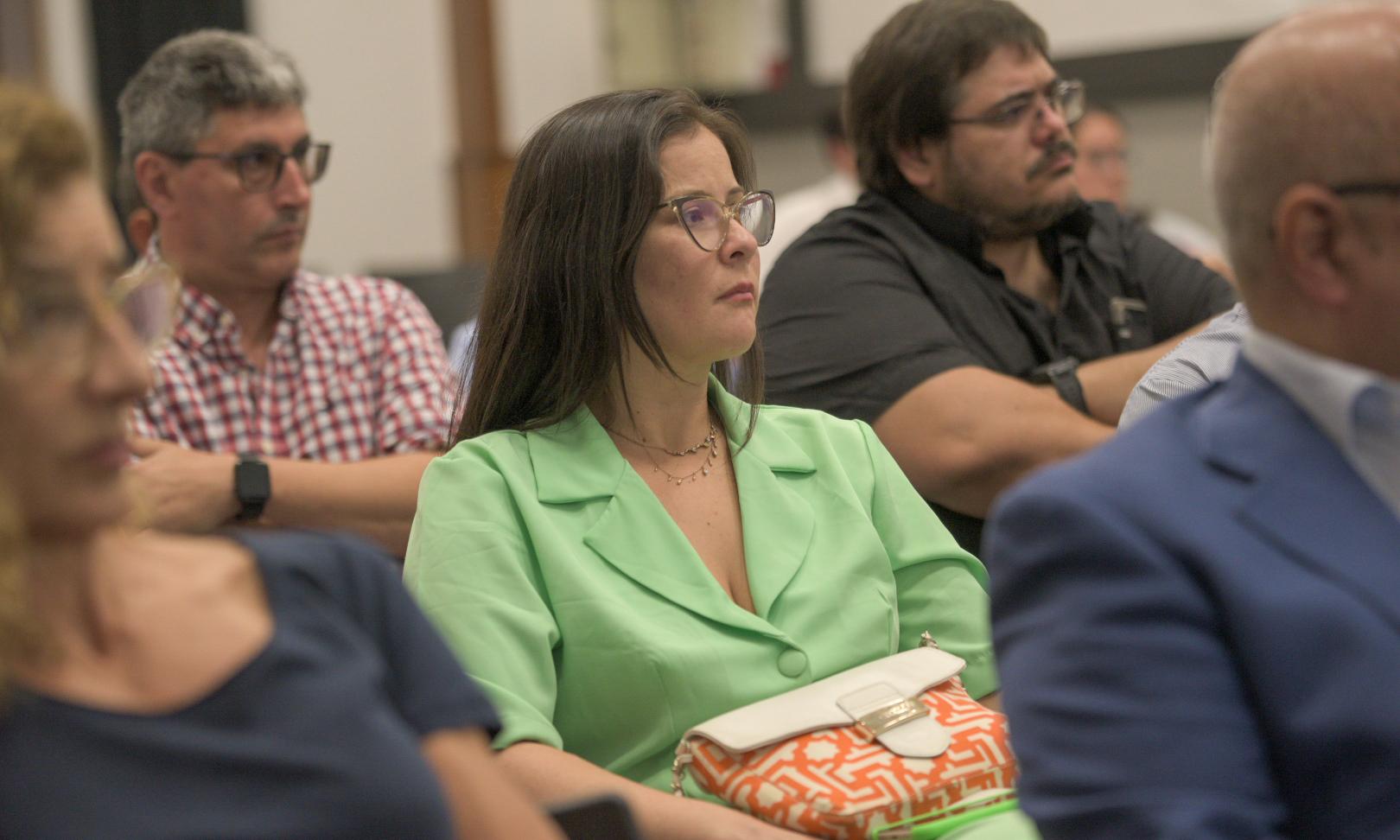 Emotivo acto de entrega de certificados CISCO a docentes de informática de UTU