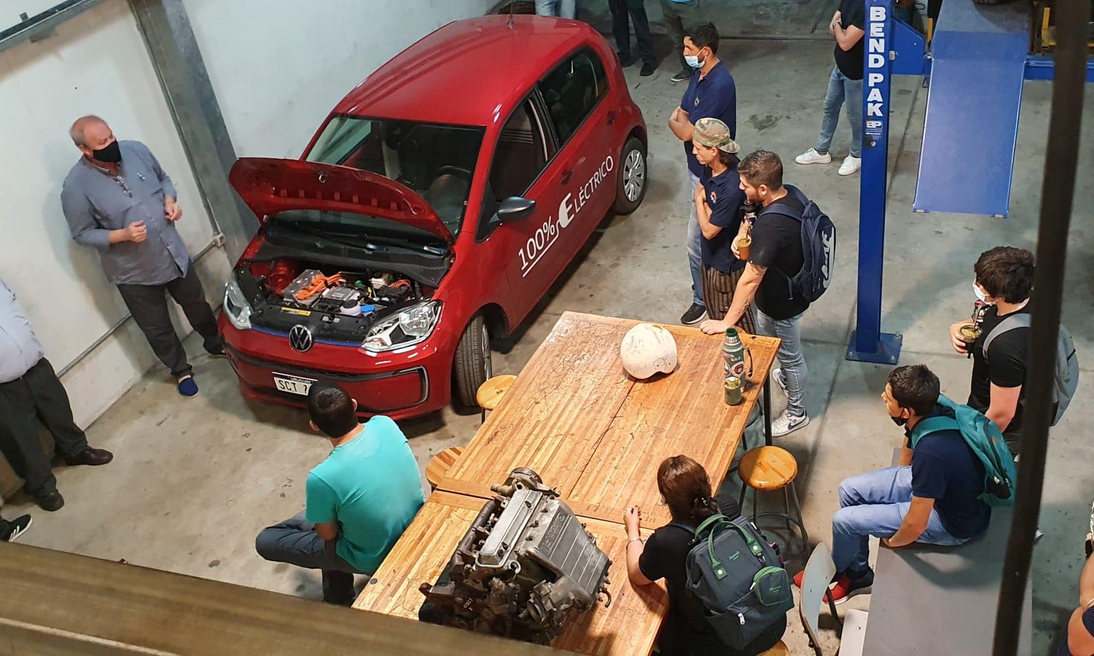 Tecnicatura autotrónica y movilidad eléctrica